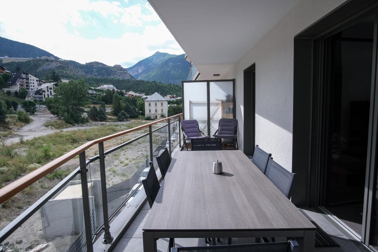 Superb Apt With Balcony In Briancon Apartment Екстериор снимка